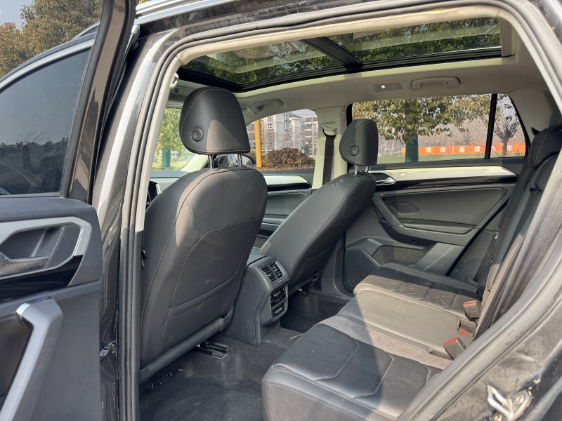 淮安22年大众探岳5