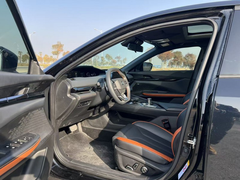 盐城23年长安汽车UNI4