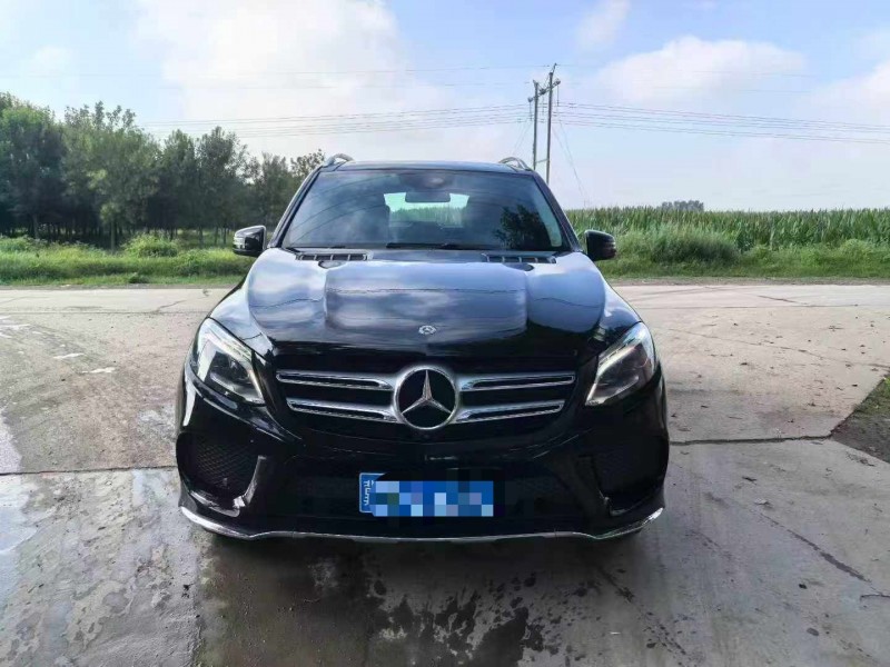 保定19年奔驰GLE1