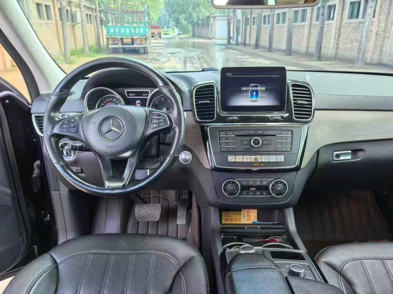 保定19年奔驰GLE4