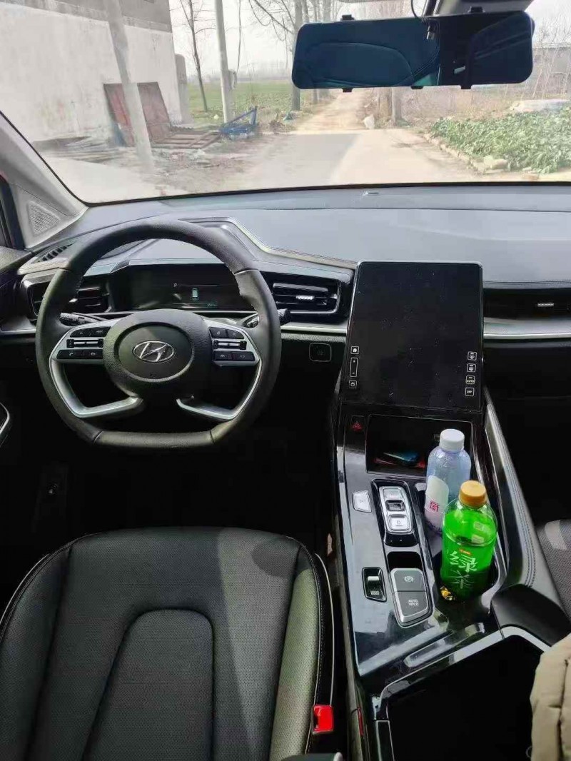 安阳25年现代库斯图6