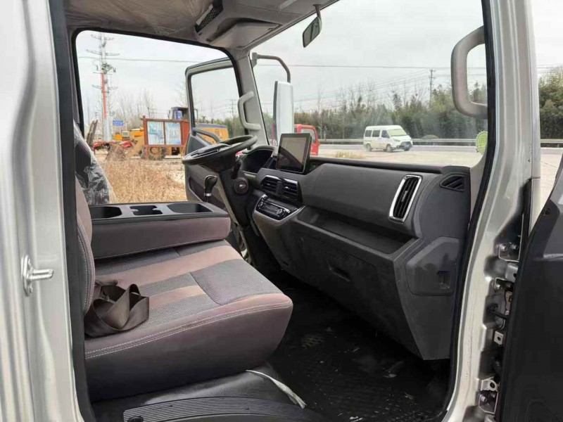 徐州23年上汽集团轻卡6