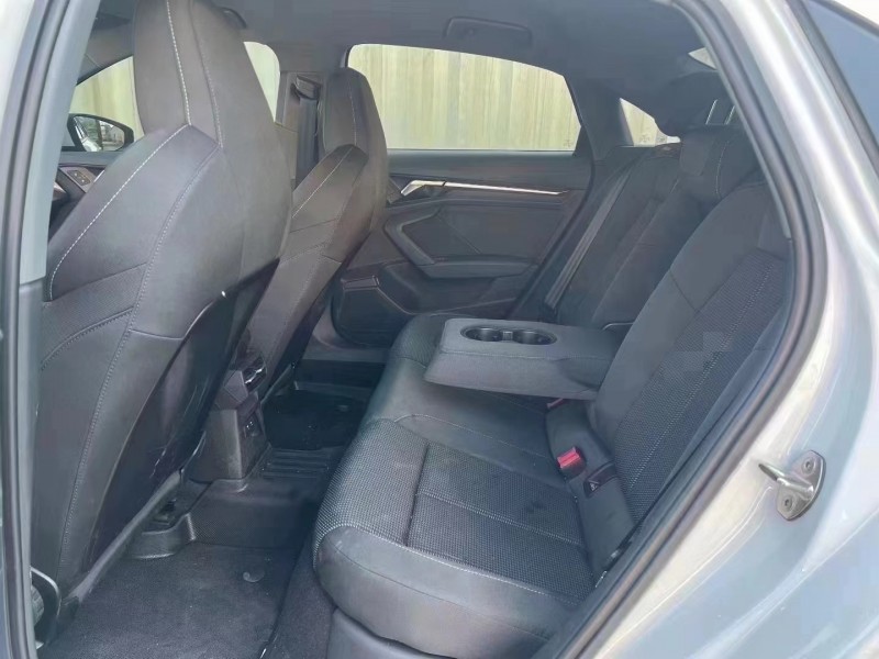 济宁24年奥迪A36