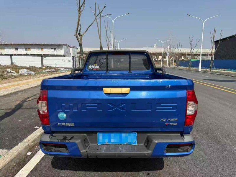 荆州22年大通T708