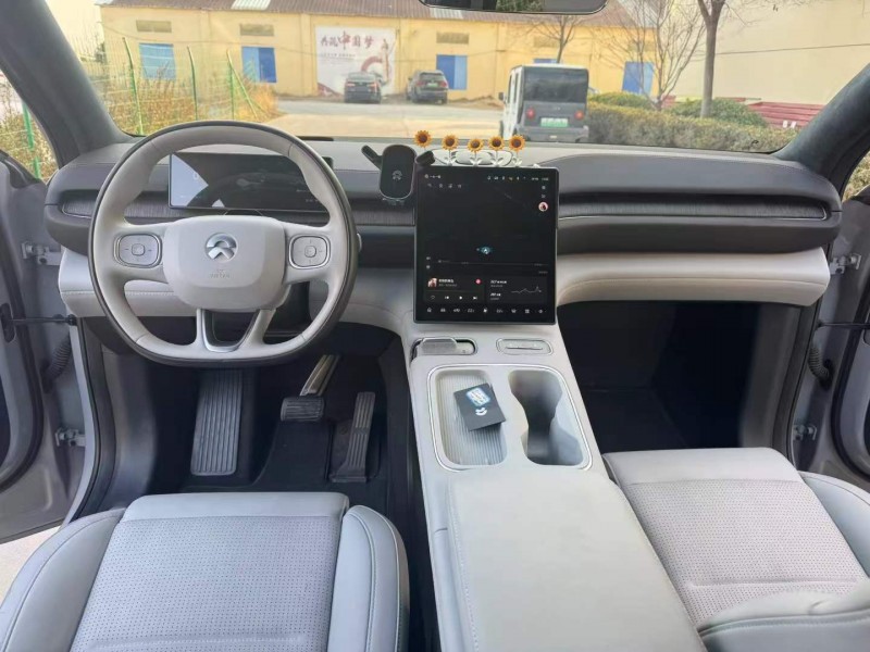 徐州24年蔚来ES68