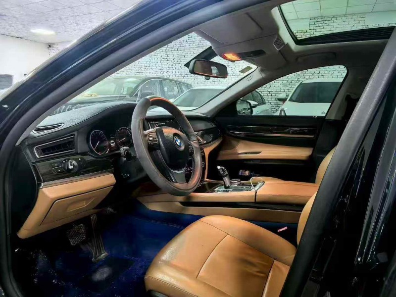 保定14年宝马7系3