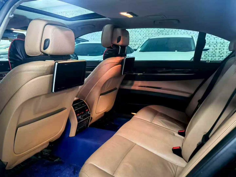 保定14年宝马7系5