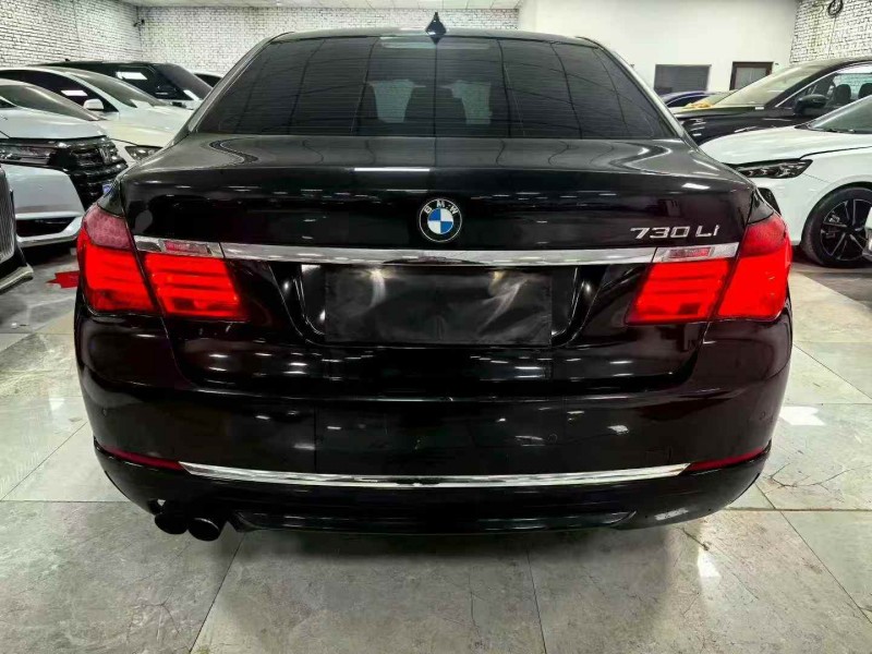 保定14年宝马7系9