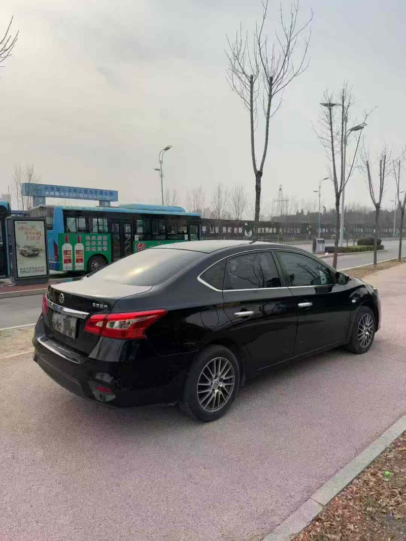 枣庄20年日产轩逸8