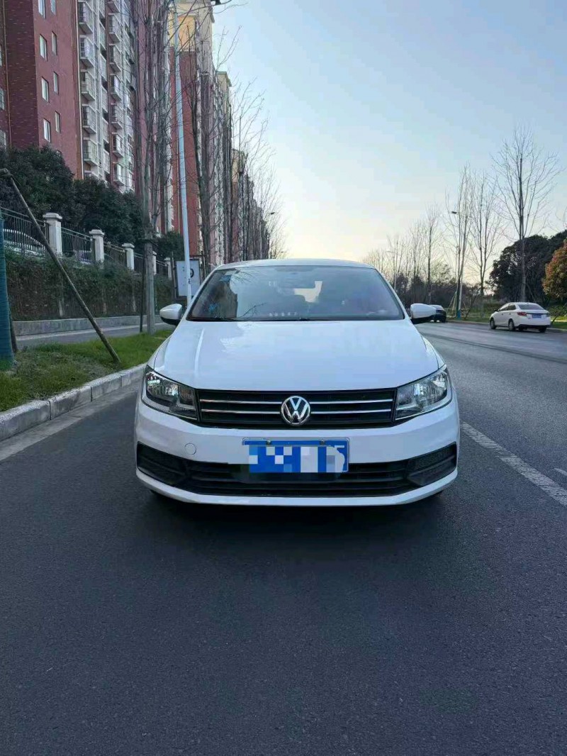 徐州18年大众桑塔纳1