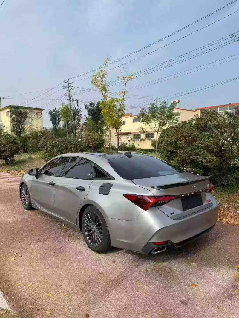 枣庄19年丰田亚洲龙7