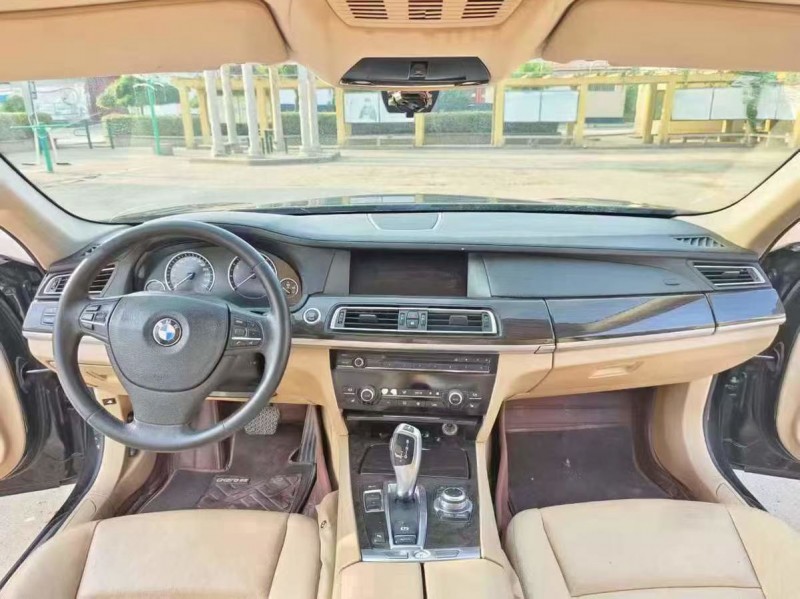 徐州15年宝马7系7