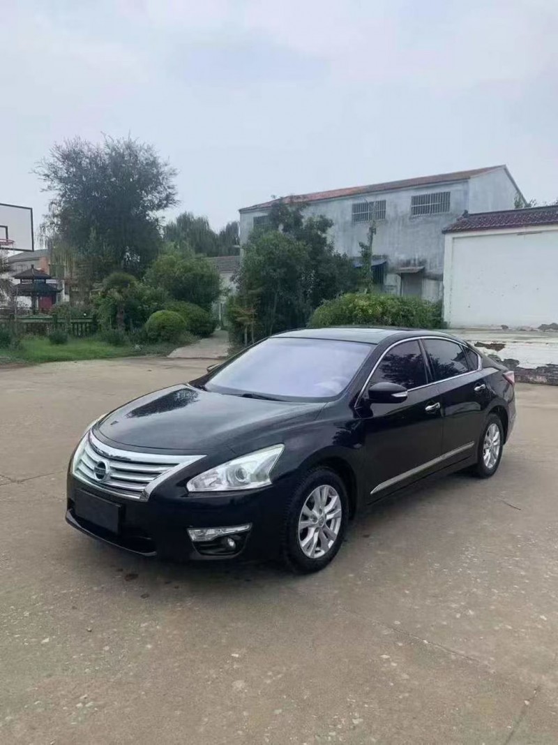 徐州15年日产天籁2