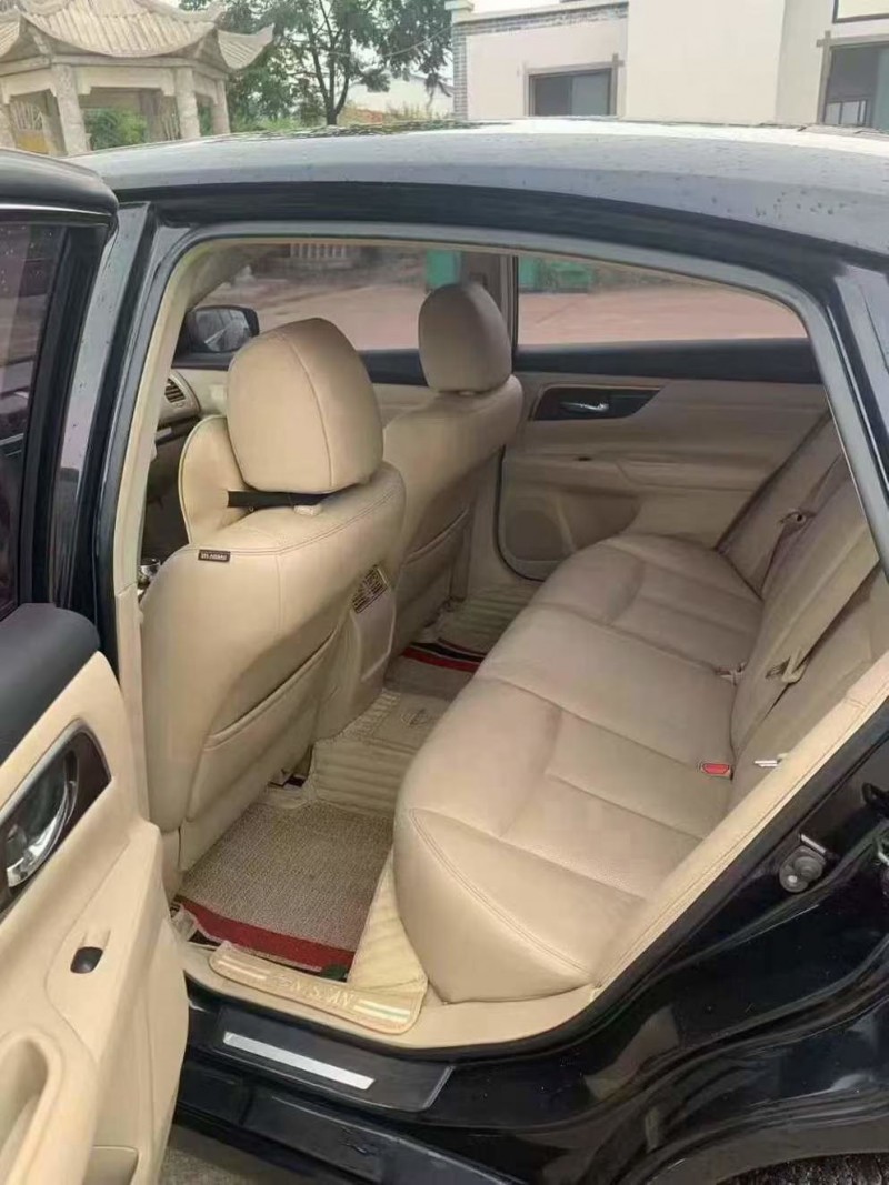 徐州15年日产天籁6