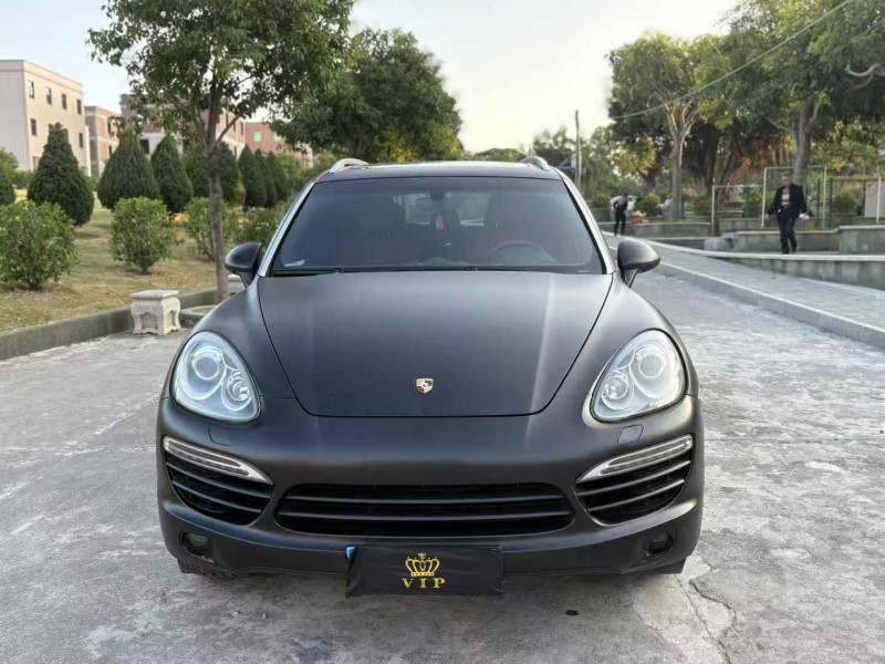 揭阳14年保时捷卡宴1