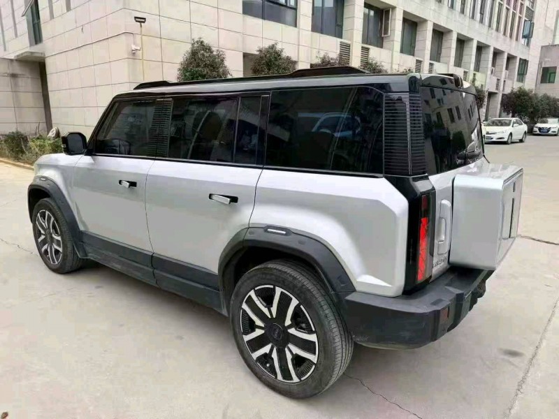 九江24年奇瑞ICAR8