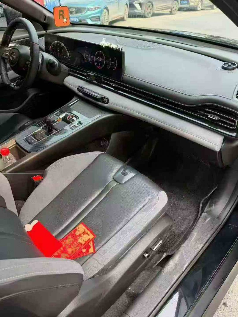 邵阳24年传祺影豹4