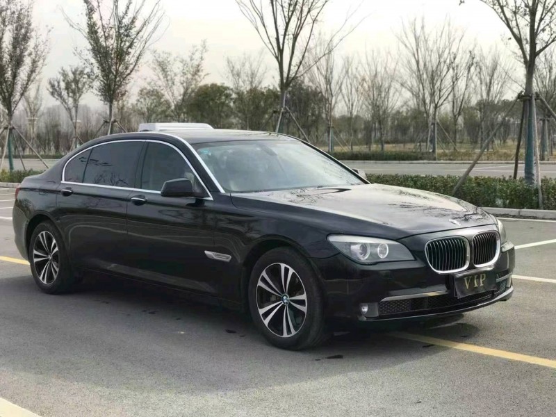 徐州13年宝马7系3