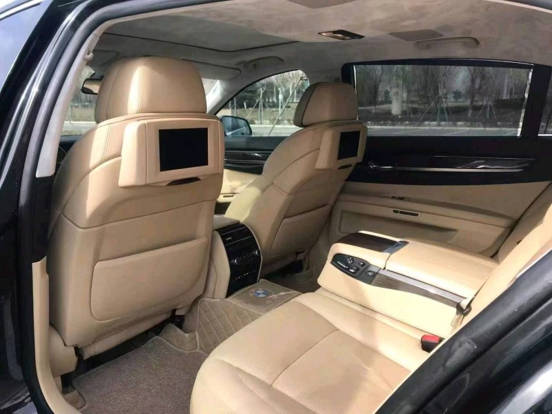 徐州13年宝马7系9