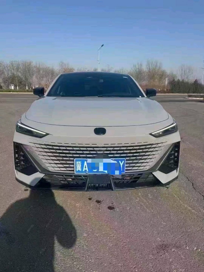 石家庄23年长安汽车UNI1