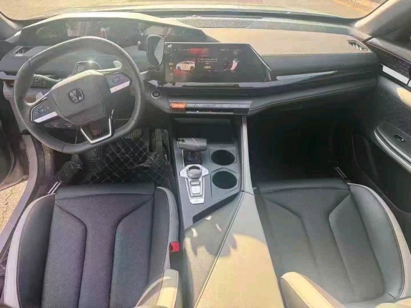 石家庄23年长安汽车UNI6