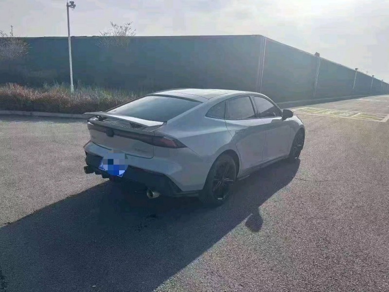 石家庄23年长安汽车UNI8