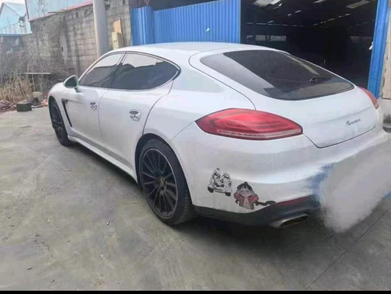 临沂16年保时捷帕拉梅拉4