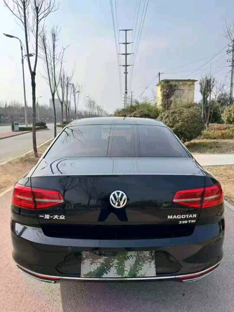 枣庄17年大众迈腾8