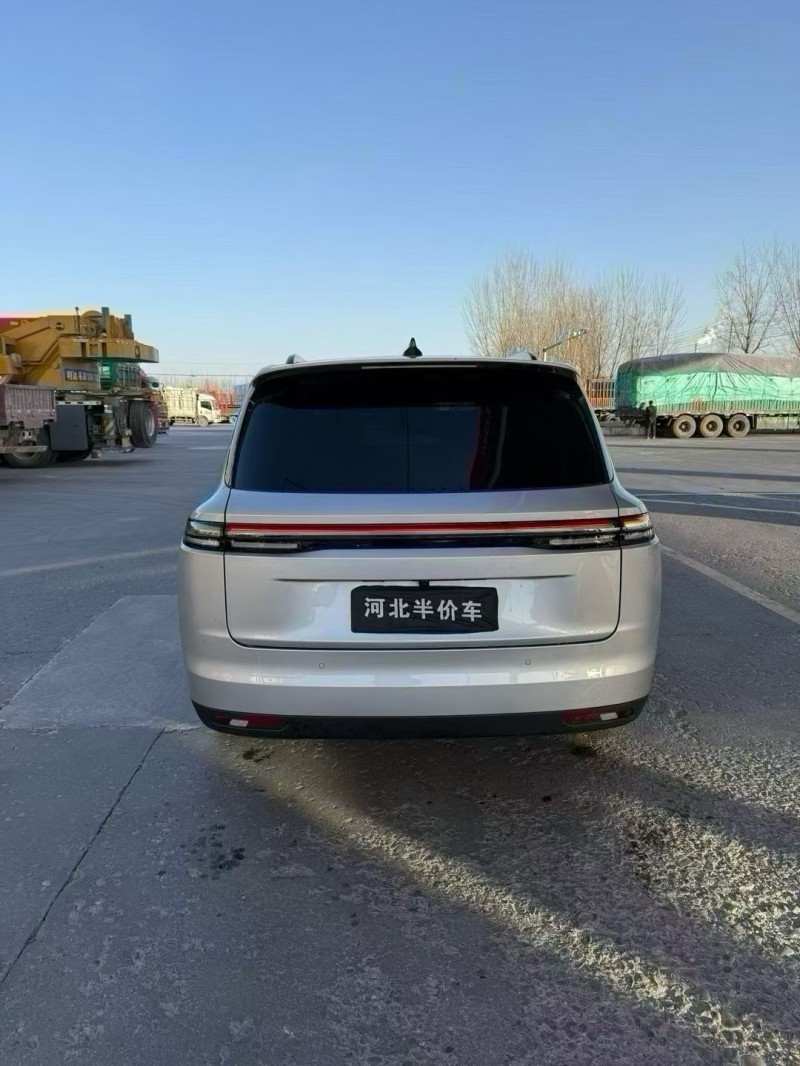 保定25年零跑汽车C169