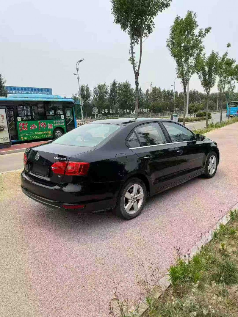 枣庄13年大众速腾8