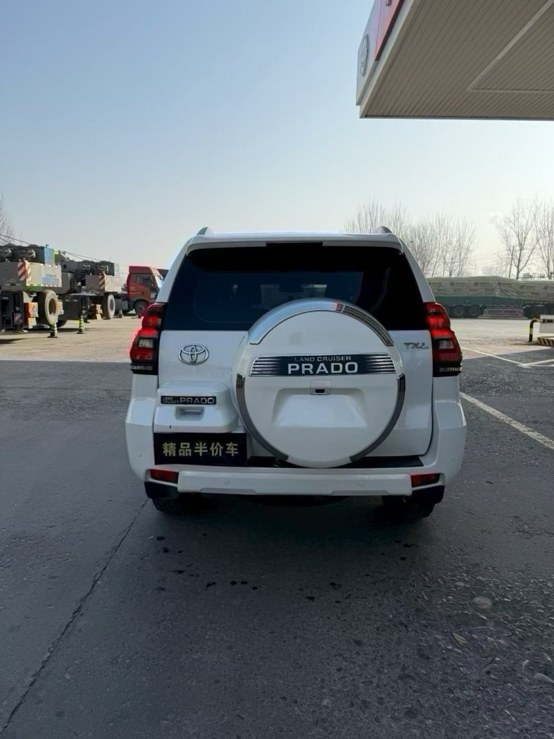 保定17年丰田普拉多9