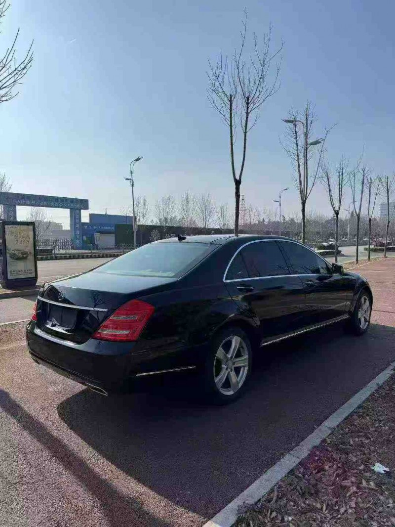 枣庄12年奔驰S8