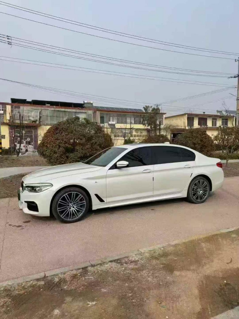 枣庄18年宝马5系3