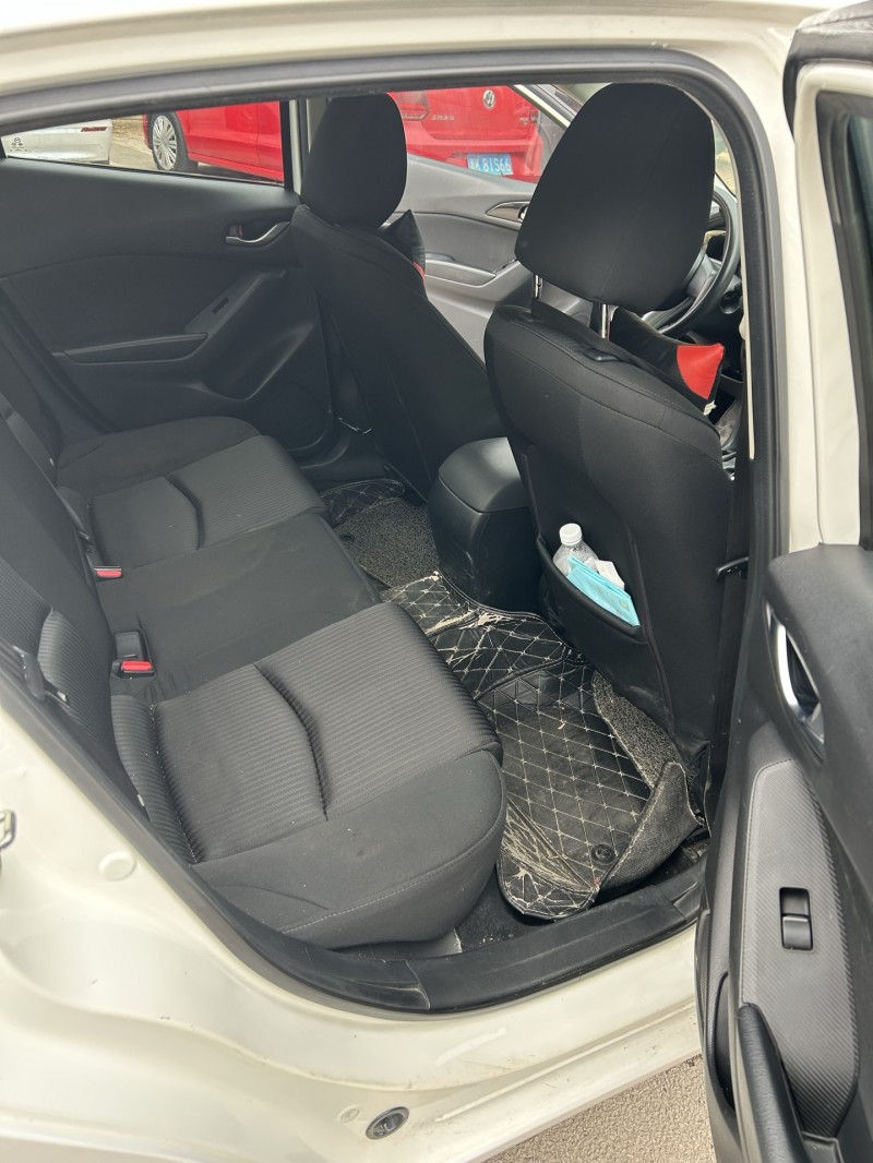 南宁16年马自达昂克赛拉4