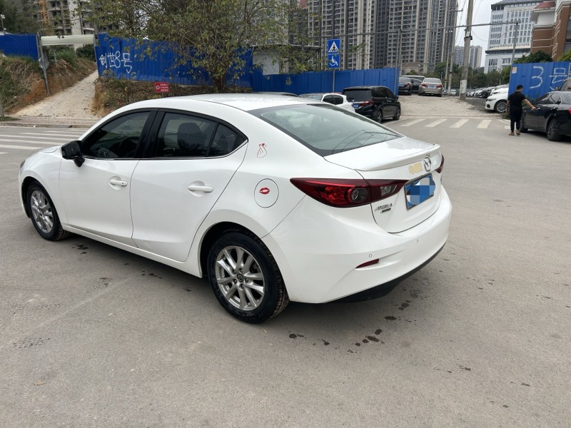 南宁16年马自达昂克赛拉6