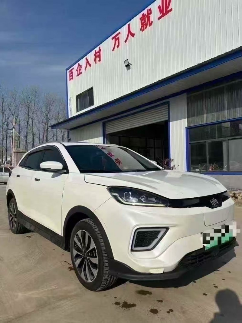 菏泽22年威马汽车EX-52