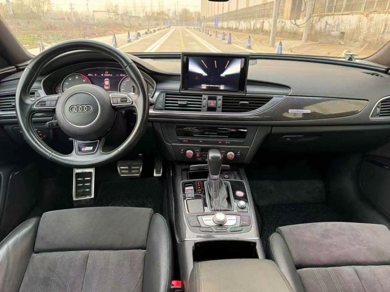 菏泽17年奥迪S64