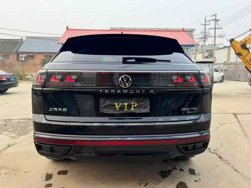 焦作23年大众途昂9