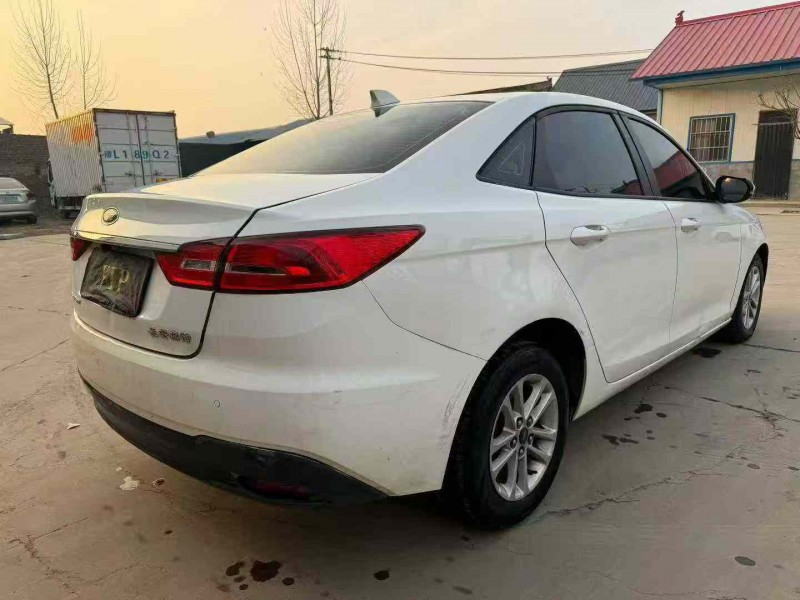 焦作19年福特福睿斯8