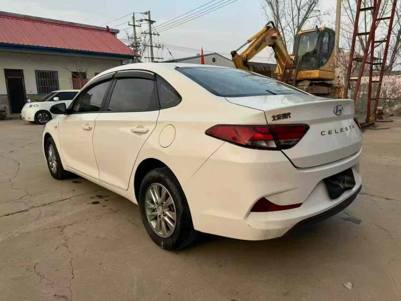 焦作20年现代悦动8