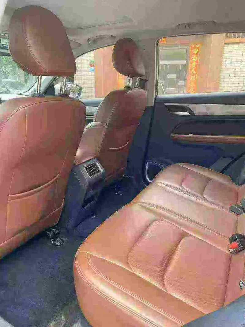 中山22年吉利远景6