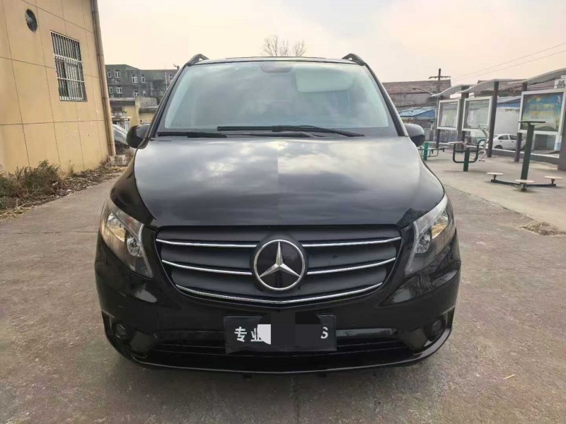 徐州21年奔驰威霆1