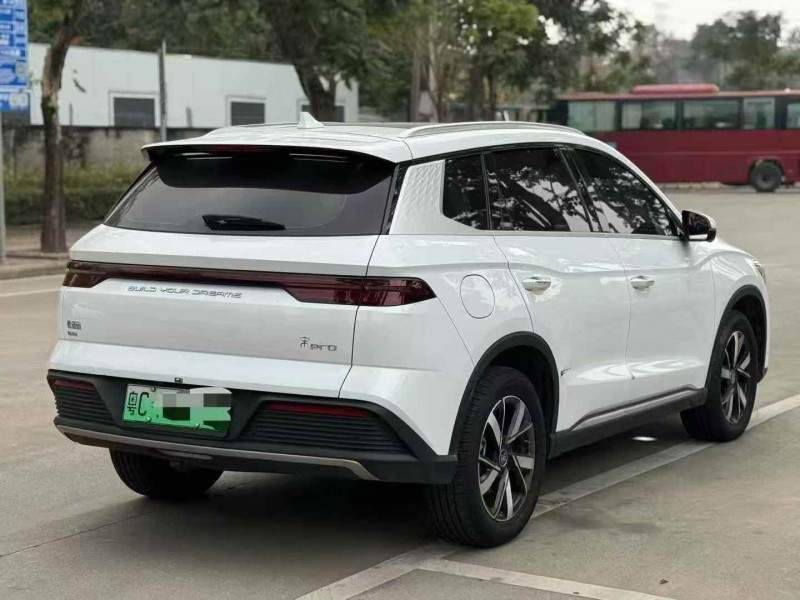 广州24年比亚迪宋8