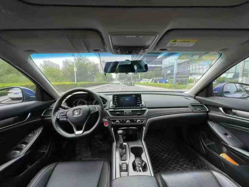 汕头19年本田雅阁4