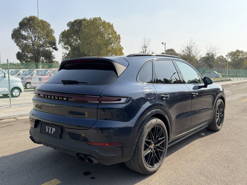 盐城24年保时捷卡宴9