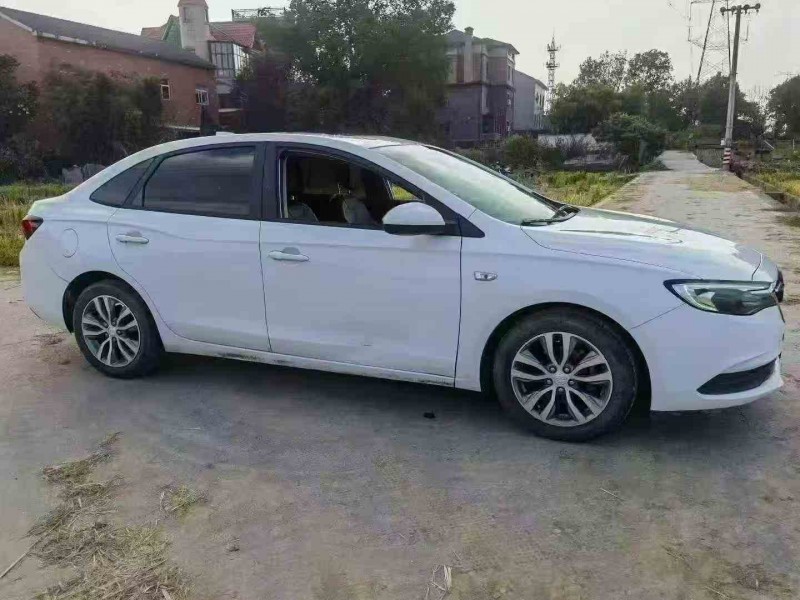 湖州18年别克英朗2