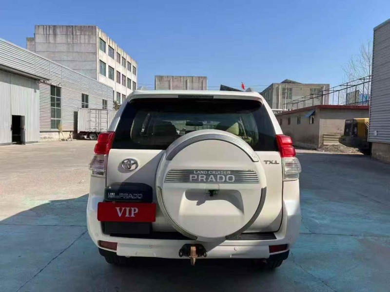 淄博14年丰田普拉多9