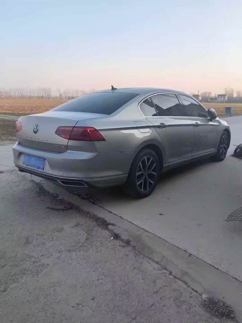 菏泽21年大众迈腾7