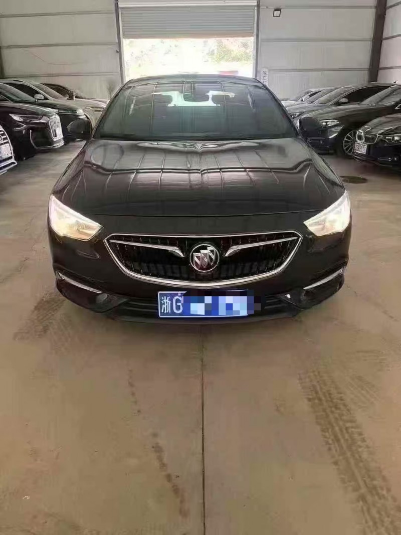 菏泽20年别克君威1