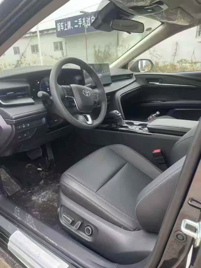 菏泽25年丰田凯美瑞5